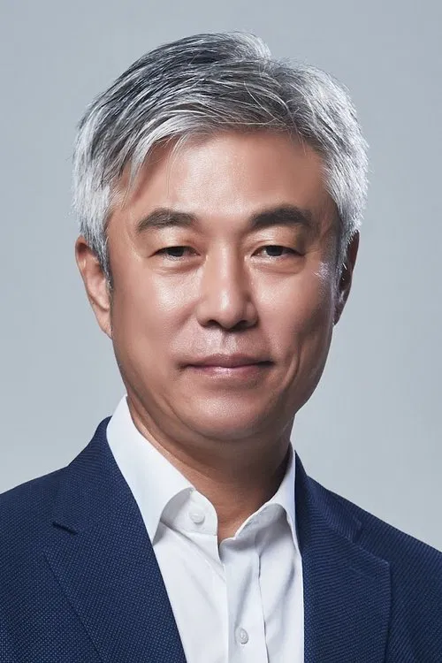 Lee Young-don profile