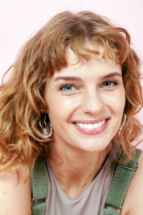 Josefina Montané profile