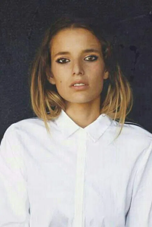 Carmela Martins profile