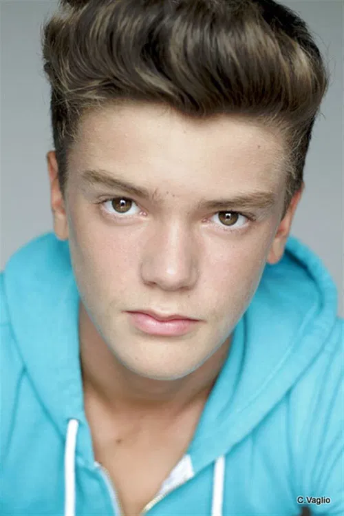 Joshua Mazé profile