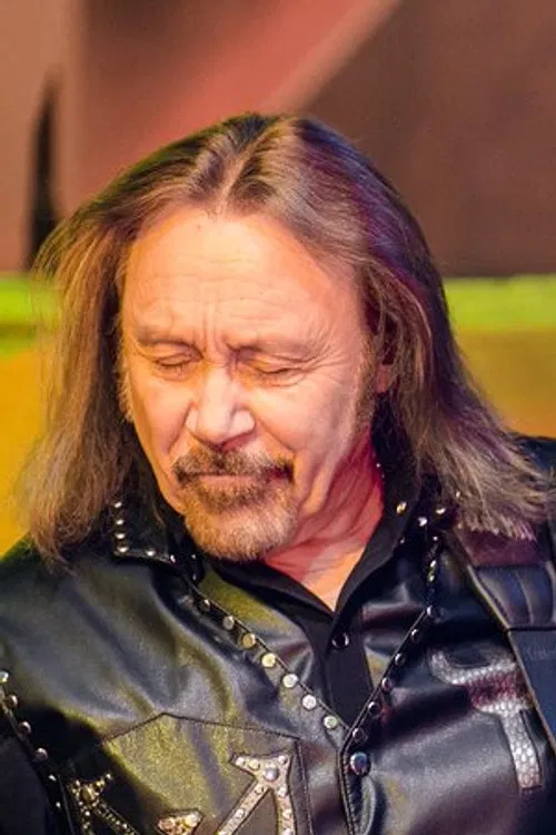 Ian Hill profile