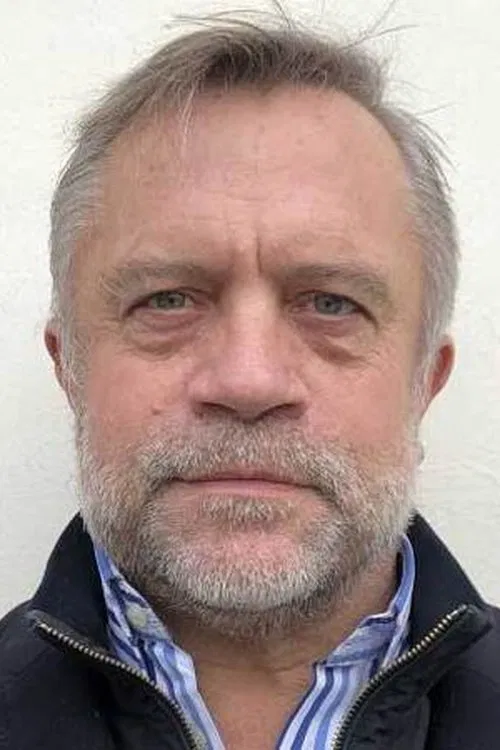 Christopher Milburn profile