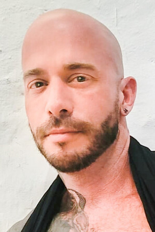 Papi Xstrong profile