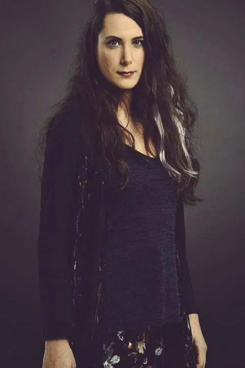 Selin Uludogan profile