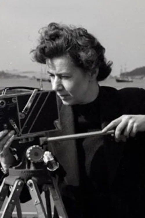 Margaret Perry profile