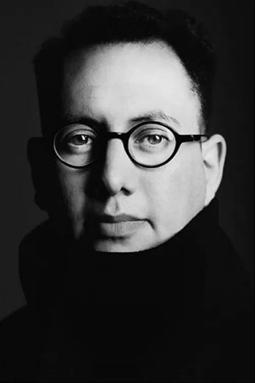 Refik Anadol profile