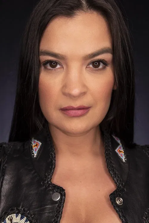 Crystle Lightning profile