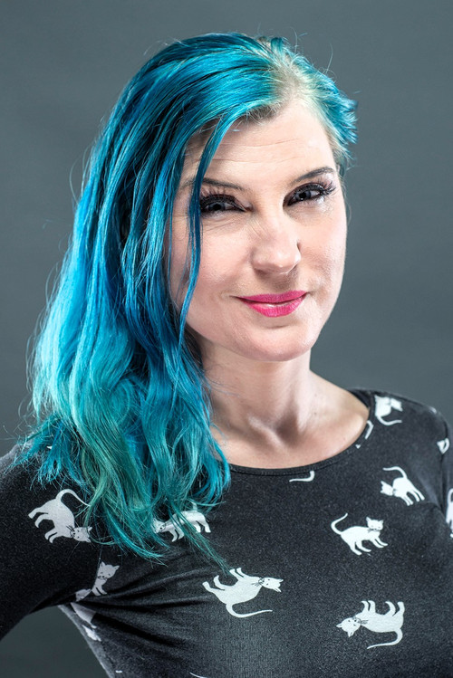 Leva Bates profile