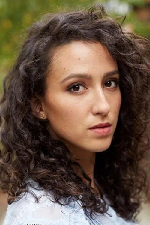 Lyna Dubarry profile