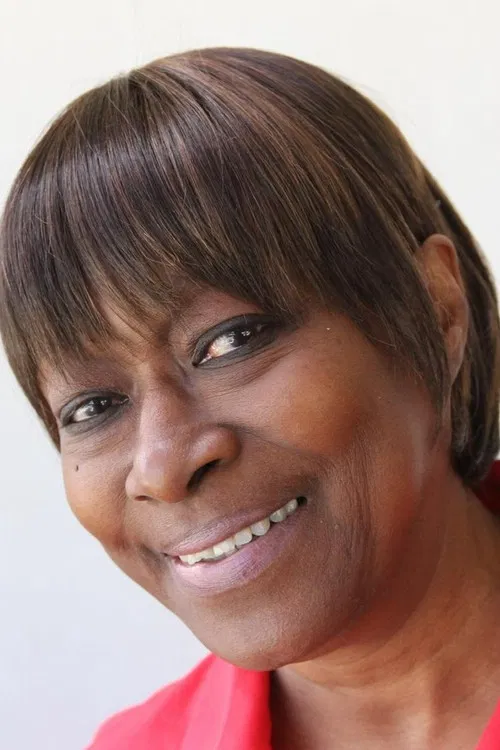 Claudia Lennear profile