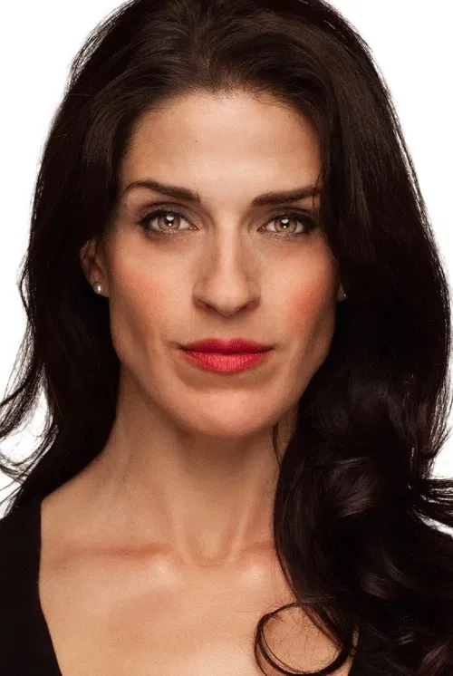 Rachel de la Torre profile