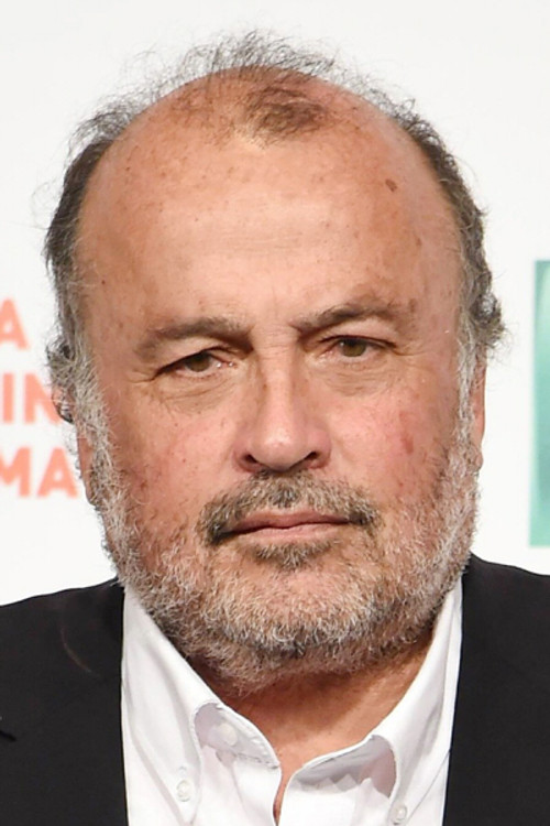 Gonzalo Justiniano profile