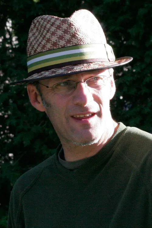 Claude Desrosiers profile