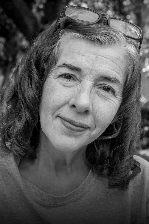 Laura Almela profile