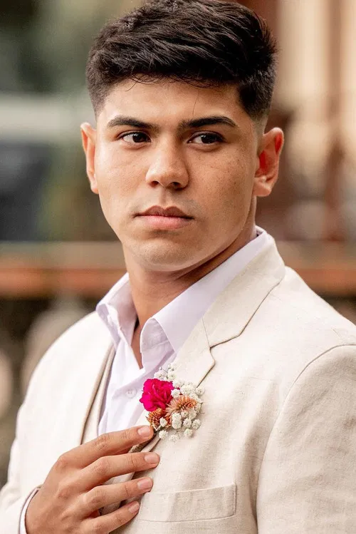 Vyni Takahashi profile