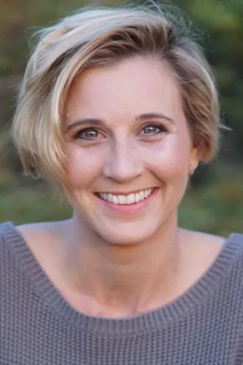 Sara Rashelle profile