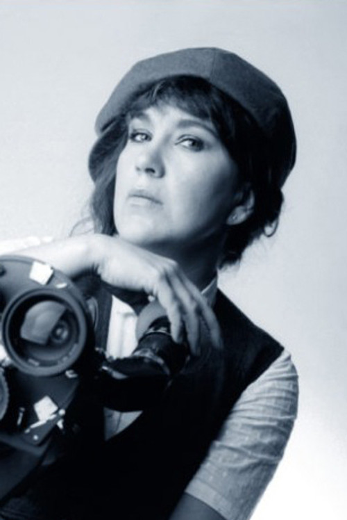 Yanara Guayasamín profile