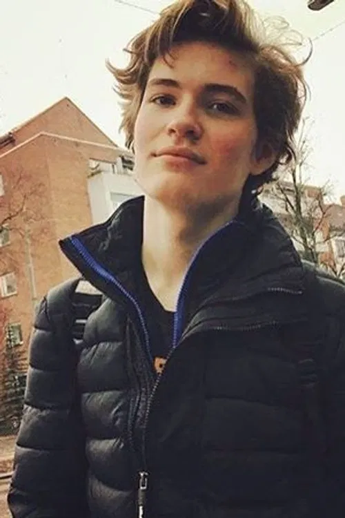 Henrik Hines Grape profile