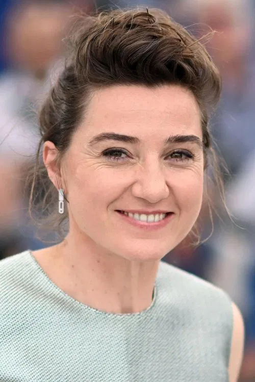 Nina Meurisse profile