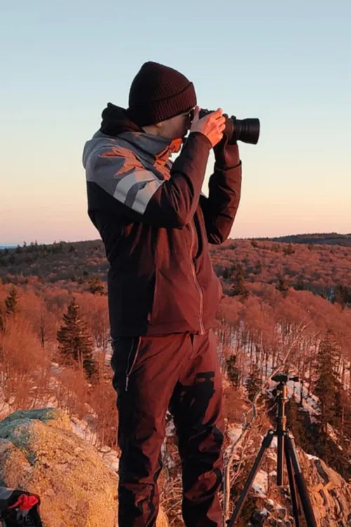 Elliott Marquis profile