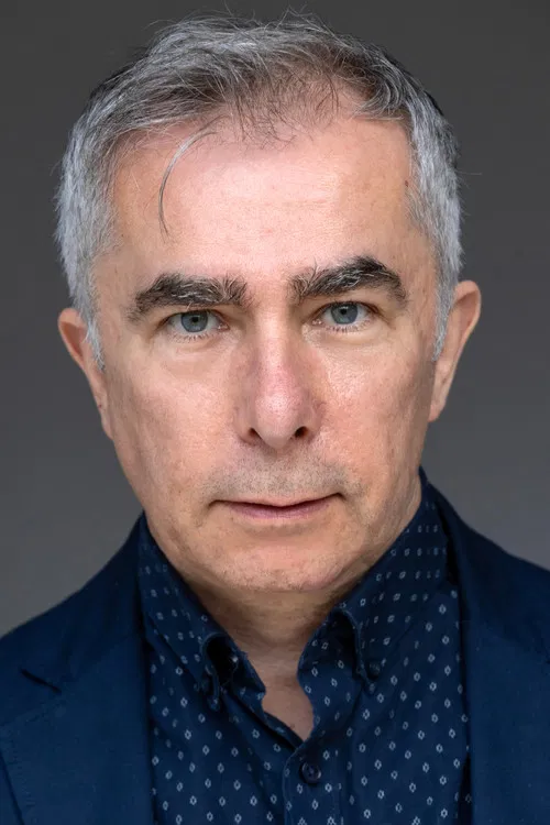 Declan Mills profile