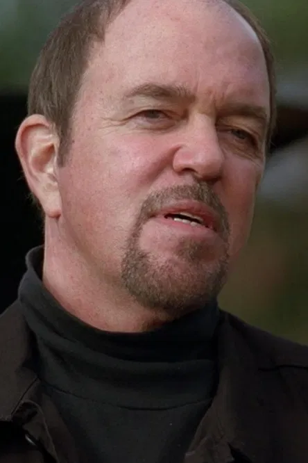 Michael MacRae profile