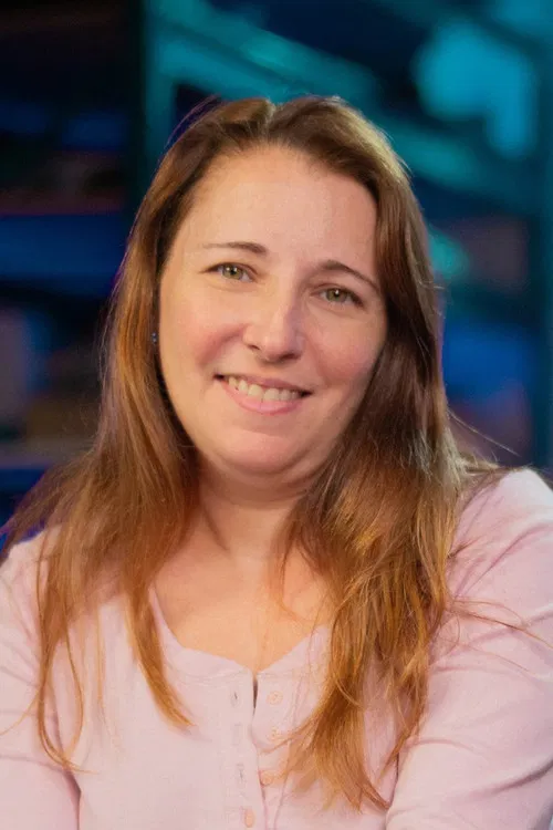 Carolina M. Fernández profile