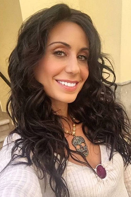 Leandra Pascuzzi profile