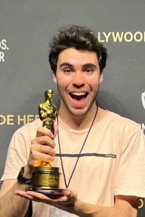 Pedro Schneider profile