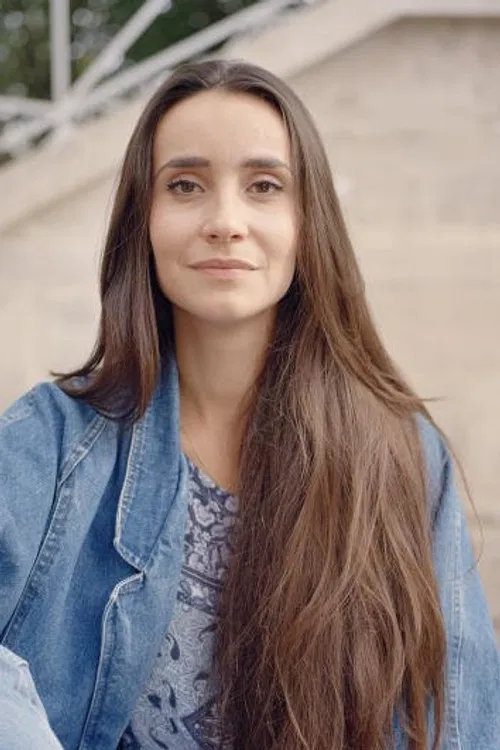 Salomé Saqué profile