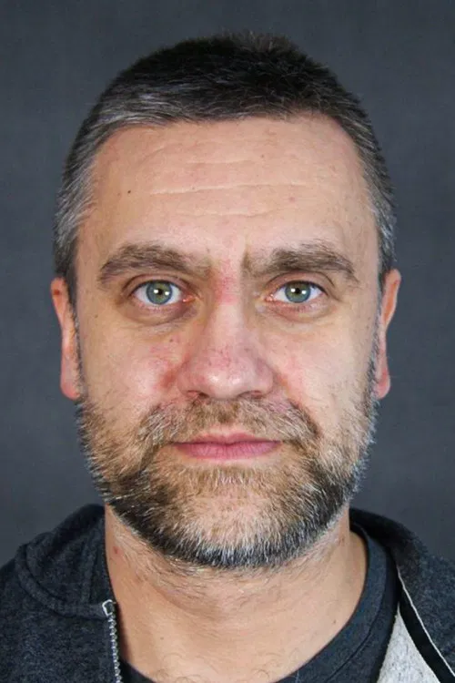 Marcin Kiszluk profile