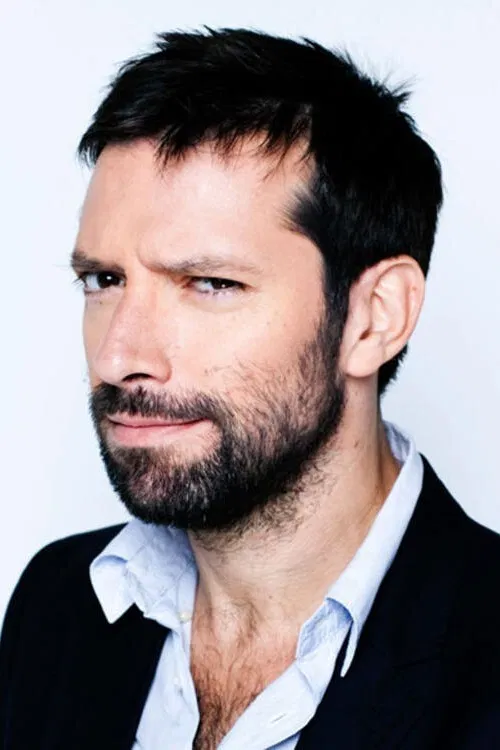 Julien Cazarre profile