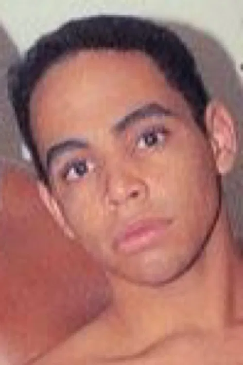 Alex Kenwood profile