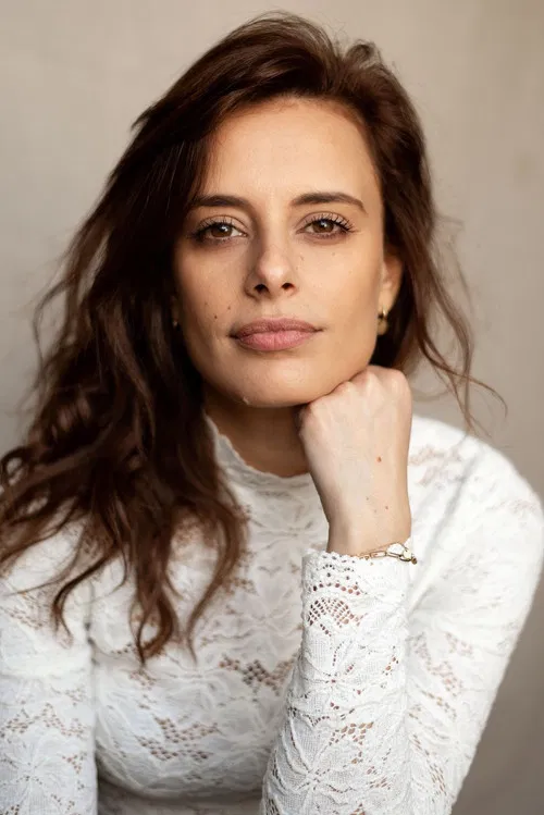 Elody Coutant profile