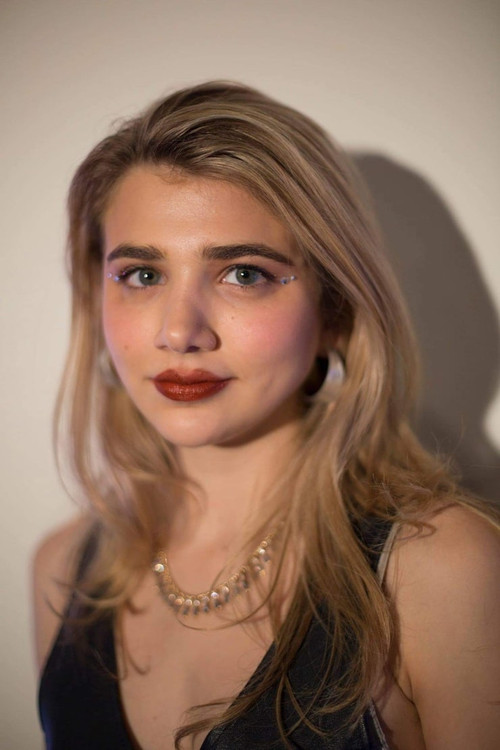 Delilah Napier profile