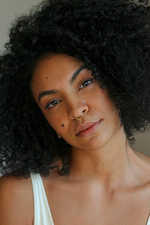 Sol Menezzes profile