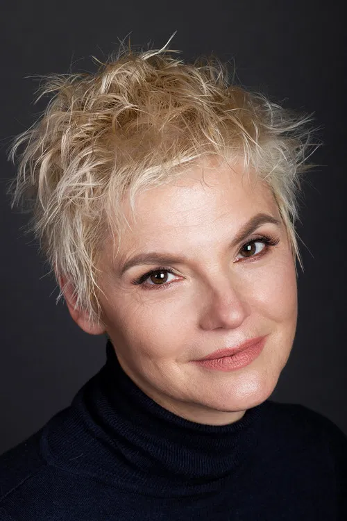 Stella Ilnitski profile