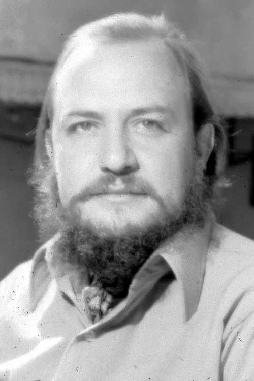 Ramón Menéndez profile