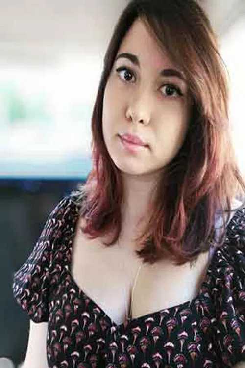 Veronica Brucato profile