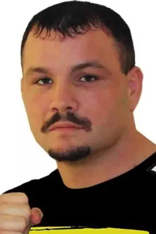 Travis Fulton profile