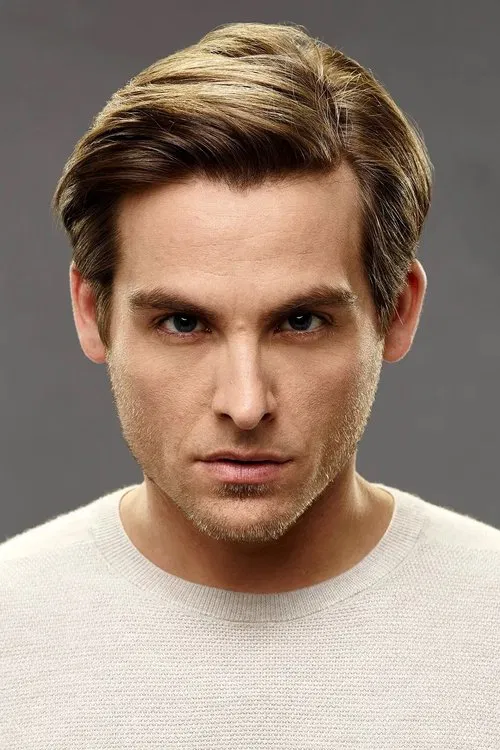 Kevin Zegers profile