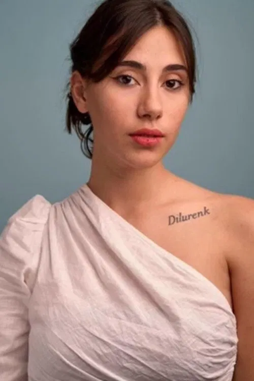 Marina Cominges profile