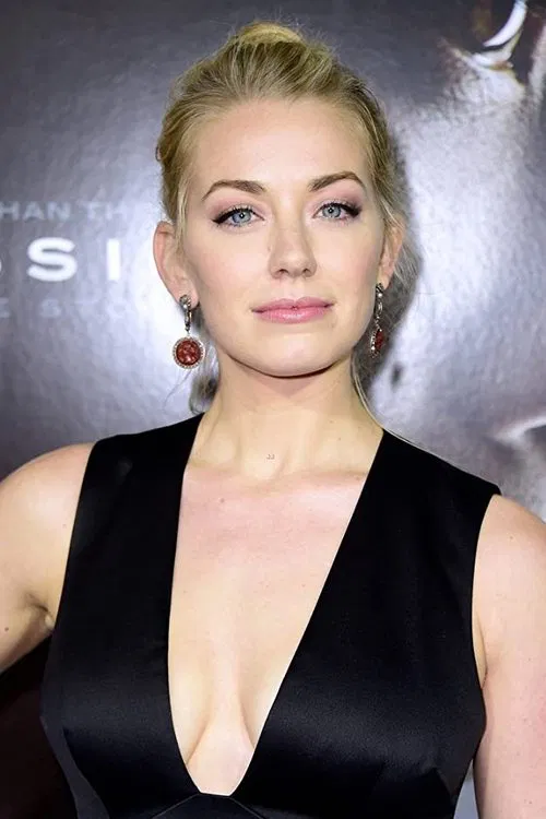 Sara Lindsey profile