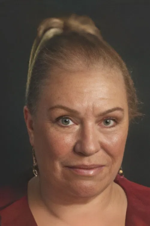 Gülümser Gülhan profile