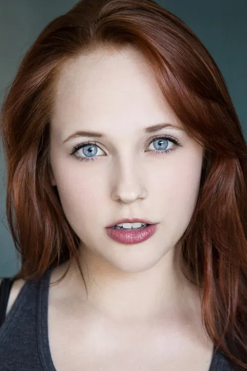 Nicole Elliott profile