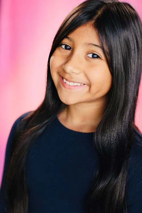 Viktoria Luna profile