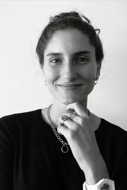 Ana Clara Bustelo profile