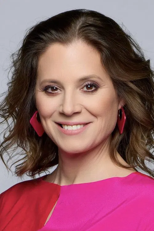 Dóra Szinetár profile