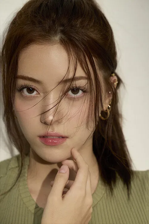 Gina De Bosschere profile