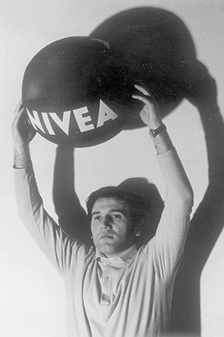 Nivea poster background